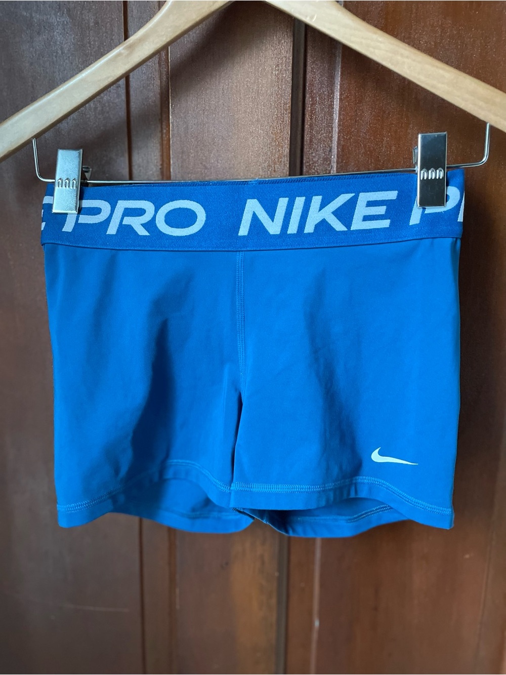 Nike Pro dri fit women's small blue fitted compression shorts